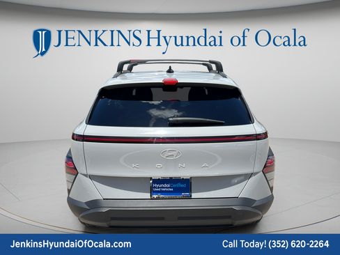 Certified 2024 Hyundai Kona SEL FWD image 4