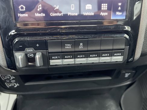 Used 2025 RAM 3500 Tradesman image 17