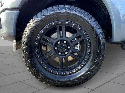 Used 2020 Ford F150 XLT w/ Equipment Group 302A Luxury image 11