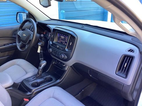 Used 2022 Chevrolet Colorado W/T w/ WT Convenience Package image 27