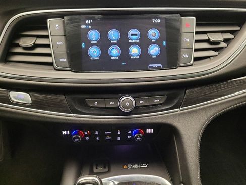 Used 2019 Buick Enclave Avenir w/ Avenir Technology Package image 25