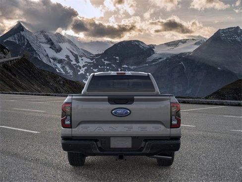 New 2025 Ford Ranger Lariat w/ FX4 Off-Road Package image 5