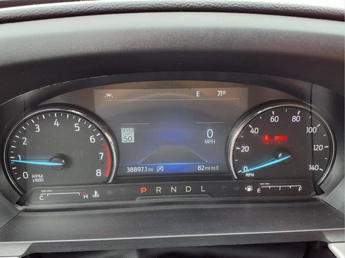 Used 2023 Ford Explorer XLT w/ Equipment Group 202A AWD/4WD image 16