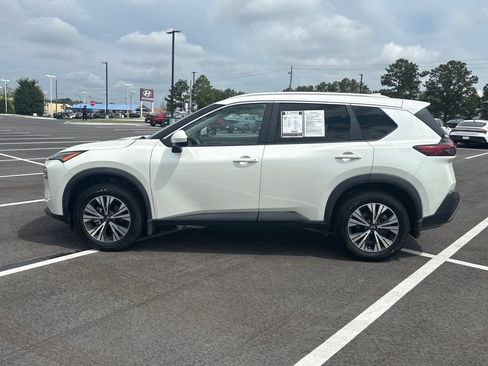 Used 2023 Nissan Rogue SV w/ SV Premium B Package FWD image 26