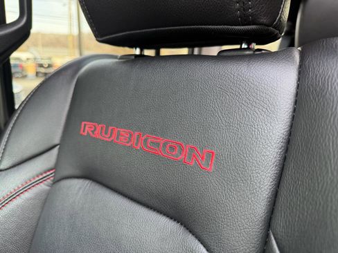 Used 2021 Jeep Wrangler Unlimited Rubicon AWD/4WD image 15