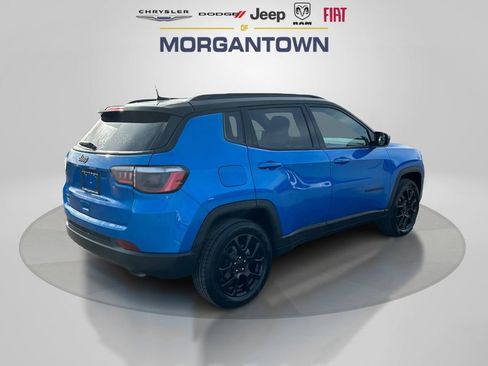 Used 2022 Jeep Compass Altitude w/ Convenience Group image 5