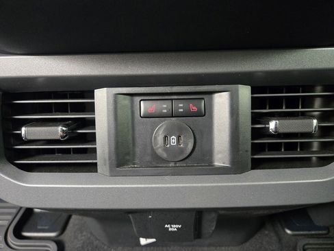 New 2025 Ford F250 Lariat w/ Lariat Ultimate Package image 26