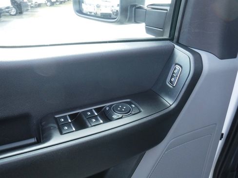 Used 2024 Ford F450 XL image 9