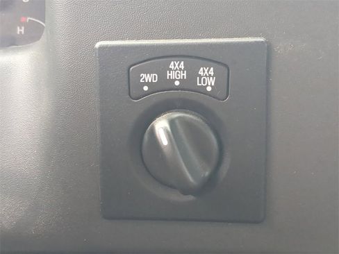 Used 2004 Ford F350 XL image 30