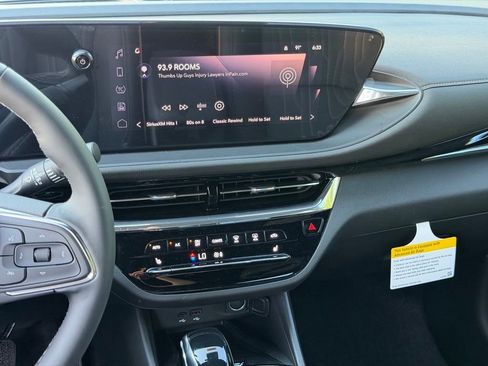 New 2026 Buick Envista Avenir FWD image 22