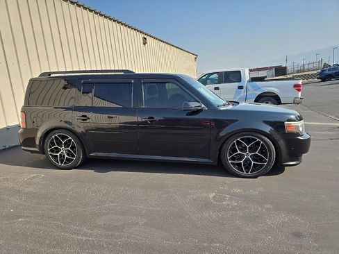 Used 2012 Ford Flex Titanium w/ Trailer Tow Pkg Class III AWD/4WD image 4