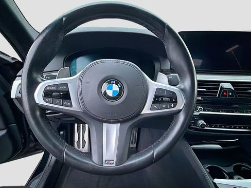 Used 2023 BMW 540i w/ M Sport Package RWD image 11