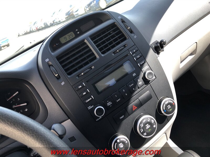 Used 2007 Kia Spectra EX FWD image 14
