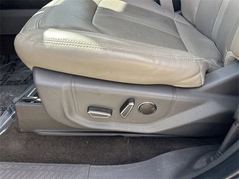 Used 2020 Ford Expedition Limited w/ Equipment Group 302A image 18