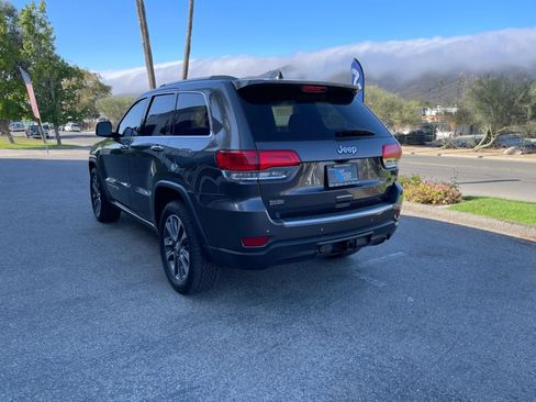 Used 2018 Jeep Grand Cherokee Limited RWD image 7
