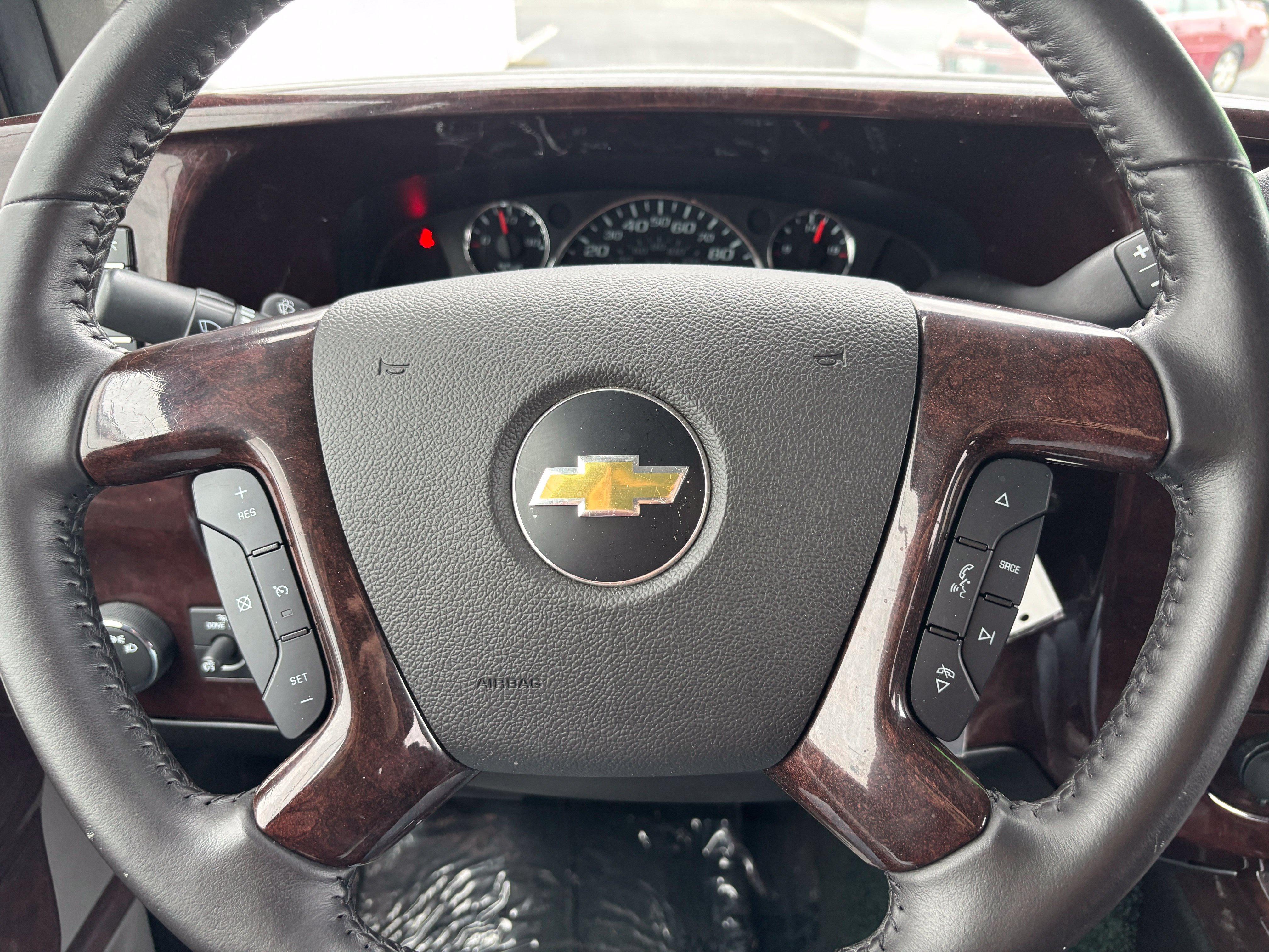 Used 2019 Chevrolet Express 2500 w/ Enhanced Convenience Package RWD image 27