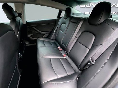 Used 2022 Tesla Model 3 Long Range image 25