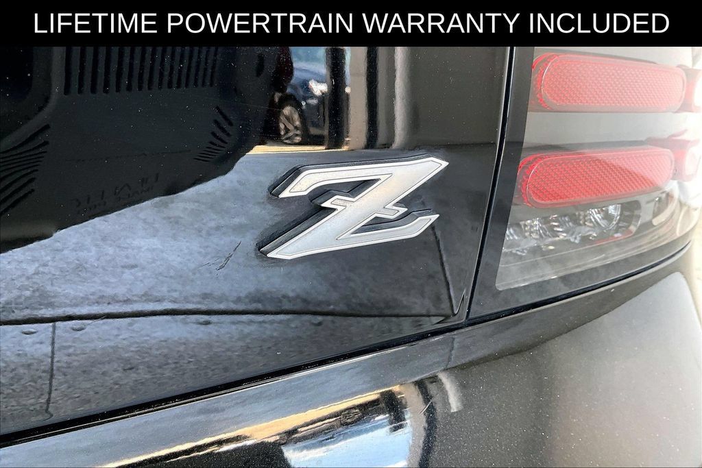 Used 2025 Nissan Z Performance w/ Floor Mat Package RWD image 40