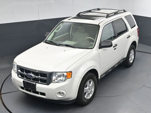 Used 2012 Ford Escape XLT FWD image 28