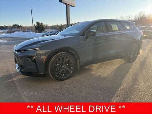 Certified 2025 Toyota Crown Signia w/ Advanced Technology Package AWD/4WD image 31