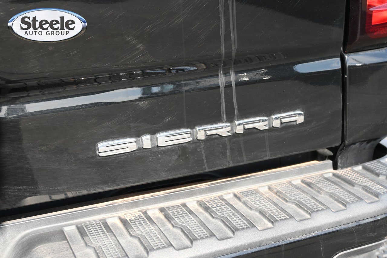 Used 2023 GMC Sierra 1500 Denali w/ Technology Package AWD/4WD image 22