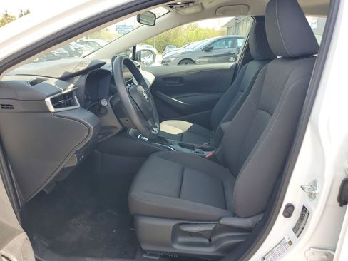 Used 2023 Toyota Corolla LE FWD image 13