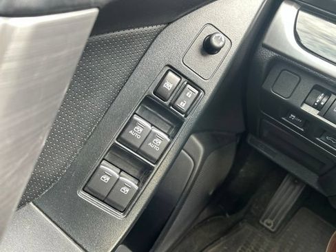 Used 2018 Subaru Forester 2.5i Limited AWD/4WD image 20