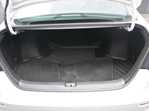 Used 2024 Honda Accord EX image 10