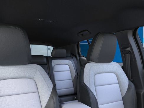 New 2026 Chevrolet Equinox EV LT image 24