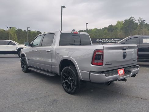 Used 2022 RAM 1500 Laramie AWD/4WD image 7