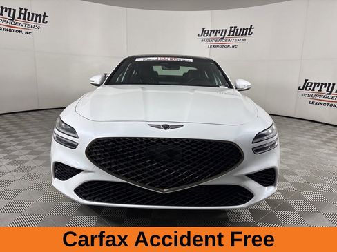 Used 2025 Genesis G70 3.3T Advanced image 3