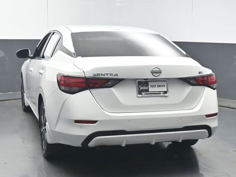 Used 2024 Nissan Sentra SV w/ SV Premium Package FWD image 6