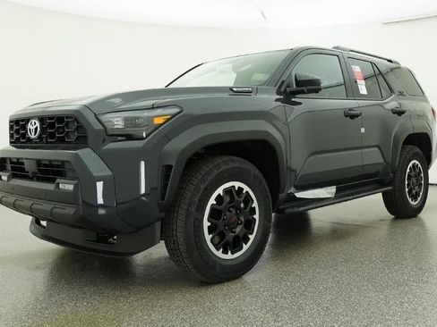 New 2026 Toyota 4Runner TRD Off-Road Premium AWD/4WD image 17