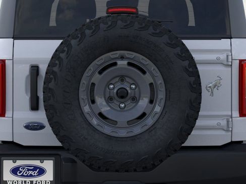 New 2025 Ford Bronco Base w/ Sasquatch Package image 24