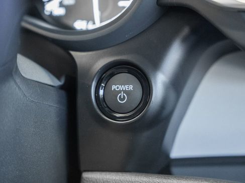 New 2026 Toyota Sienna XLE AWD/4WD image 28