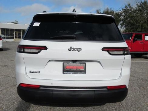 New 2026 Jeep Grand Cherokee L Limited image 6