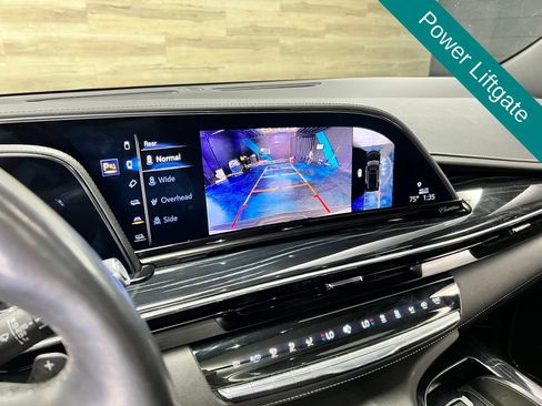 Used 2023 Cadillac Escalade ESV Sport w/ LPO, ONYX Package AWD/4WD image 16