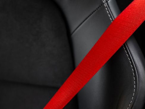 Used 2016 Porsche Cayman GT4 image 22