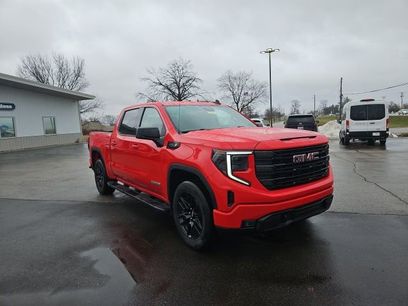 Used 2025 GMC Sierra 1500 Elevation
