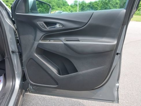 Used 2023 Chevrolet Equinox LT w/ LPO, Floor Liner Package FWD image 21