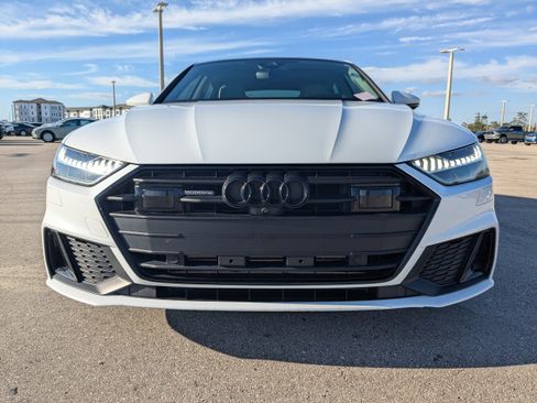 Used 2022 Audi A7 3.0T Prestige w/ Luxury Package image 3
