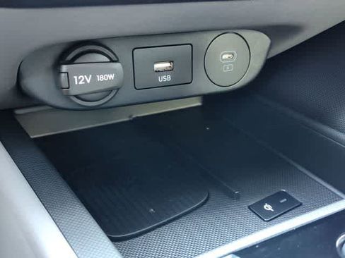 New 2026 Hyundai Elantra SEL Sport FWD image 25