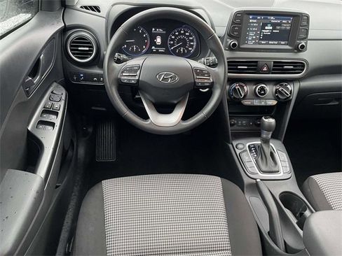 Certified 2021 Hyundai Kona SEL Plus image 13