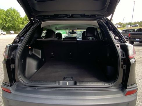 Used 2020 Jeep Cherokee Limited FWD image 6