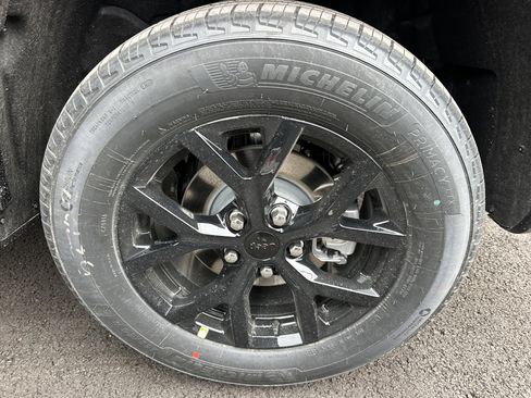 New 2026 Jeep Grand Cherokee Altitude image 33