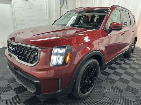 Used 2023 Kia Telluride EX X-Line image 2