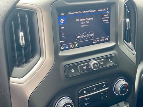 Certified 2025 Chevrolet Silverado 2500 Custom w/ Custom Value Package image 13