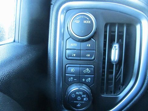 Used 2020 Chevrolet Silverado 2500 High Country image 12