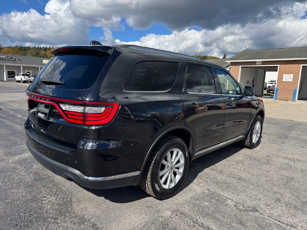 Used 2019 Dodge Durango SXT AWD/4WD image 16