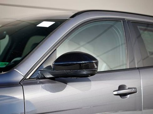 New 2026 Jaguar F-PACE R-Dynamic S image 3